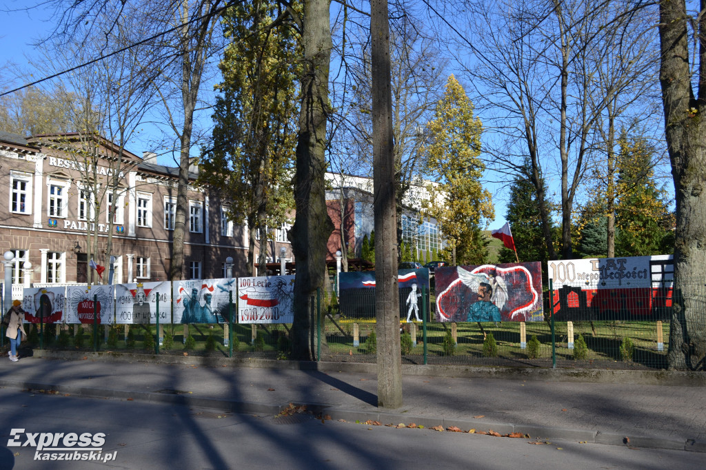 Murale uczniów I LO