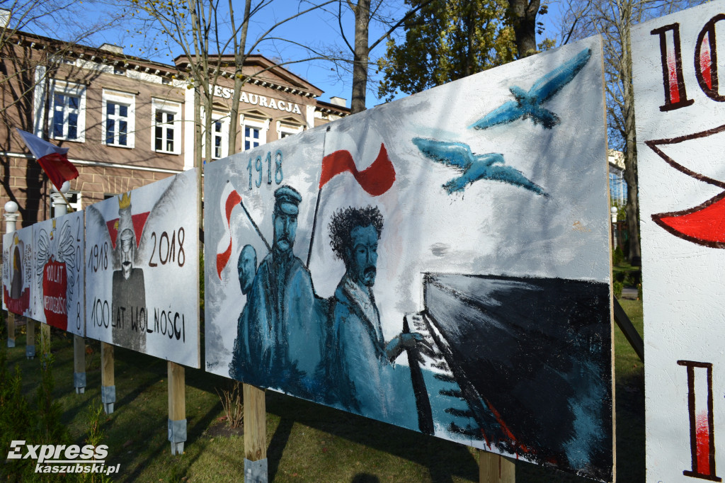 Murale uczniów I LO
