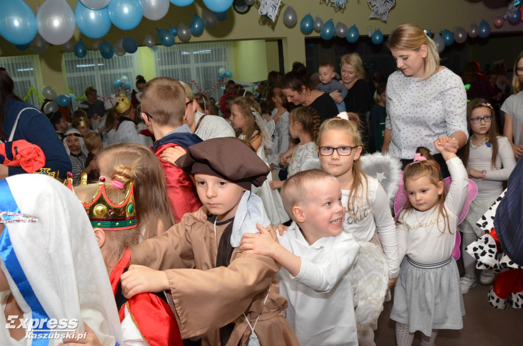 Sierakowice. Bal Wszystkich Świętych