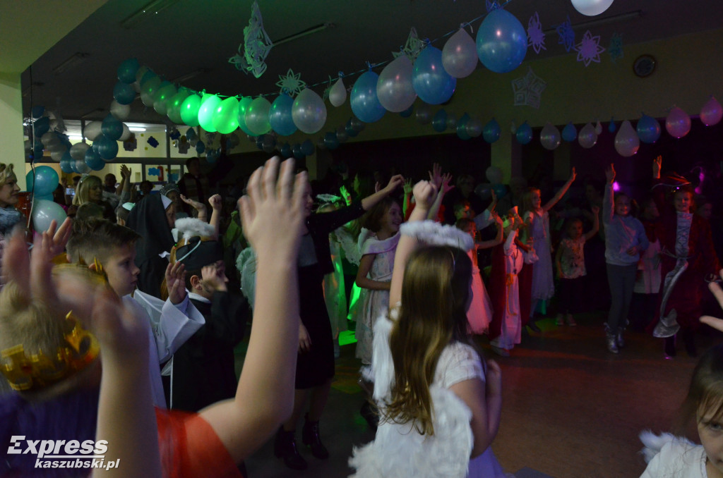 Sierakowice. Bal Wszystkich Świętych