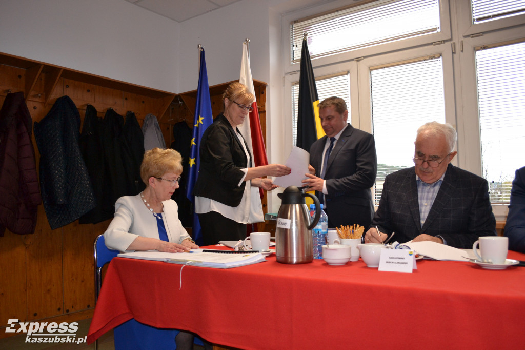 Pierwsza sesja Rady Gminy Sulęczyno