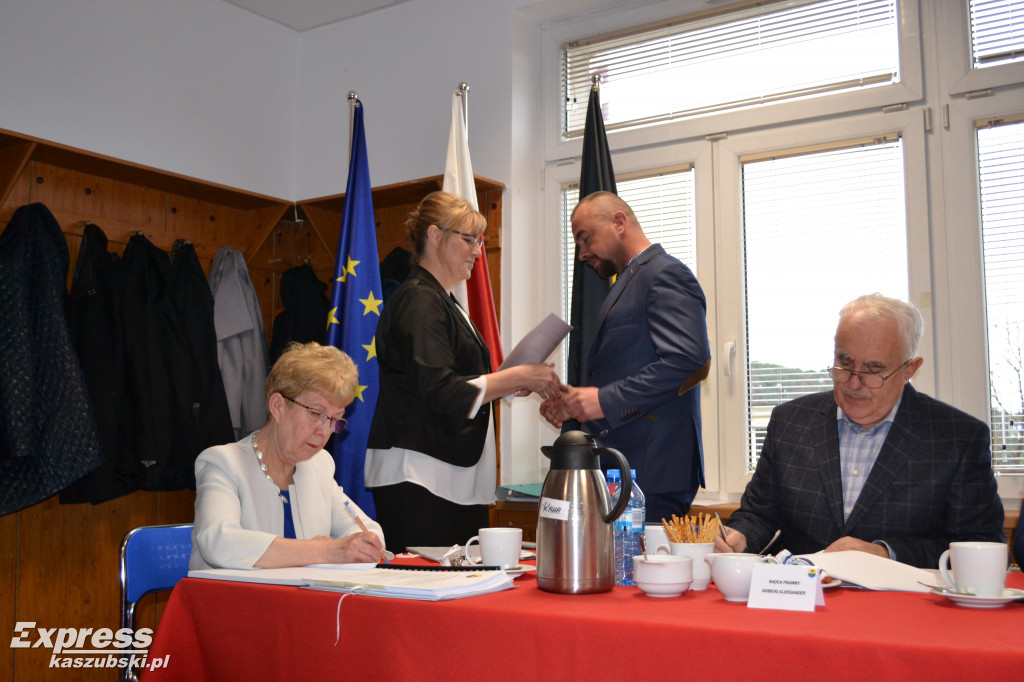 Pierwsza sesja Rady Gminy Sulęczyno