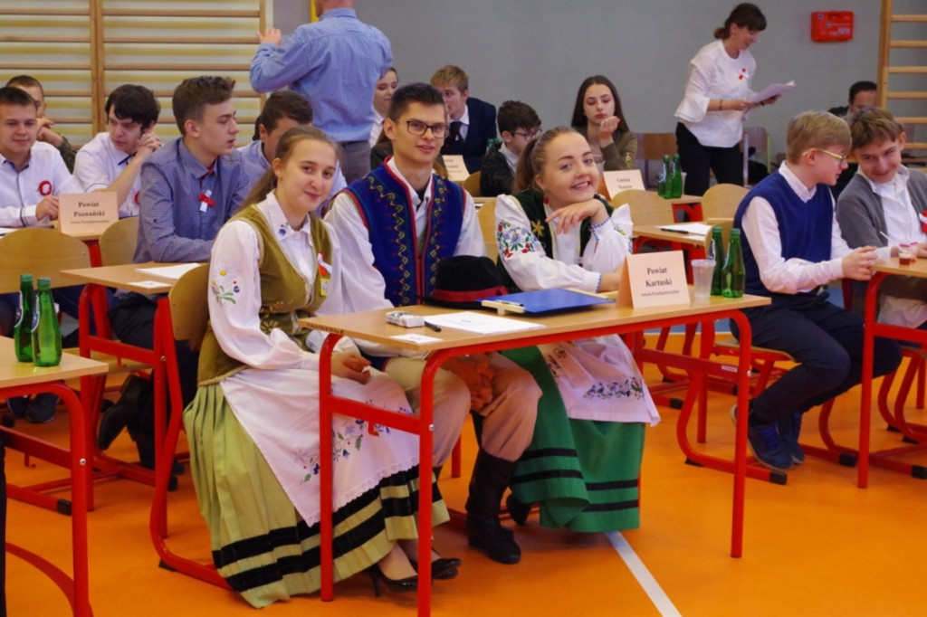Uczniowie z Sierakowic wygrali konkurs