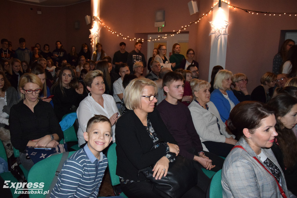 Klasztorna Pomaga - Kiermasz i Jasełka
