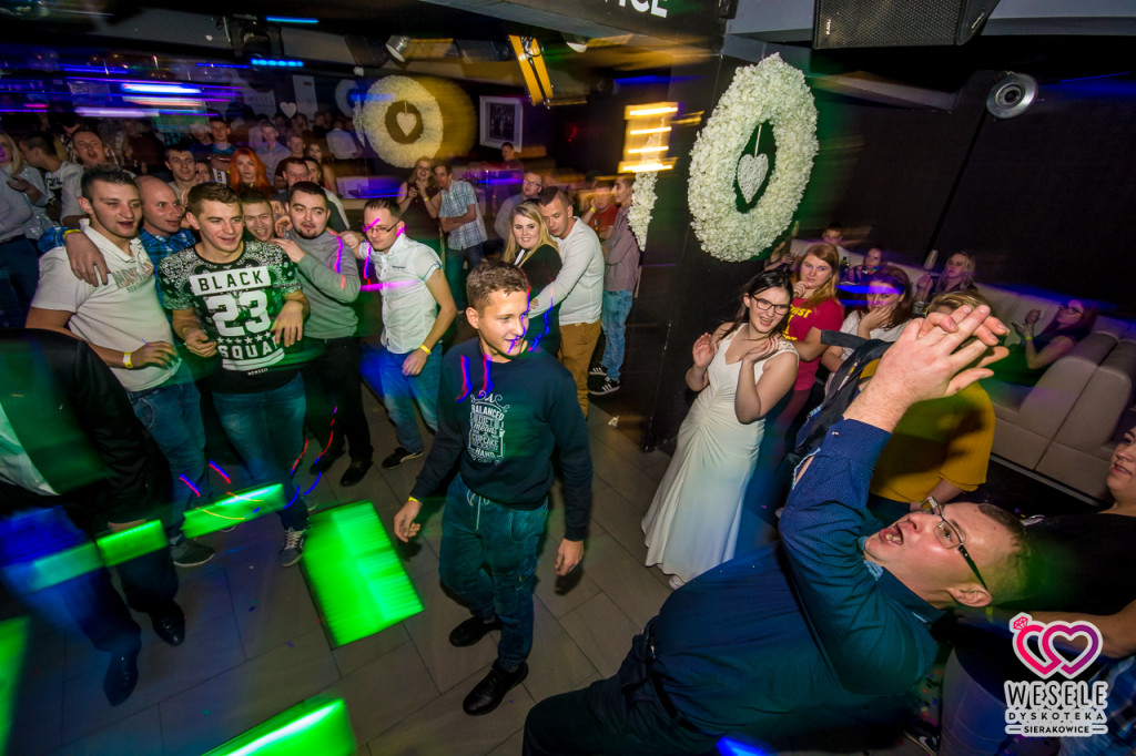 Weekend Andrzejkowy w Weselu - Koncert Markus P w Sierakowicach