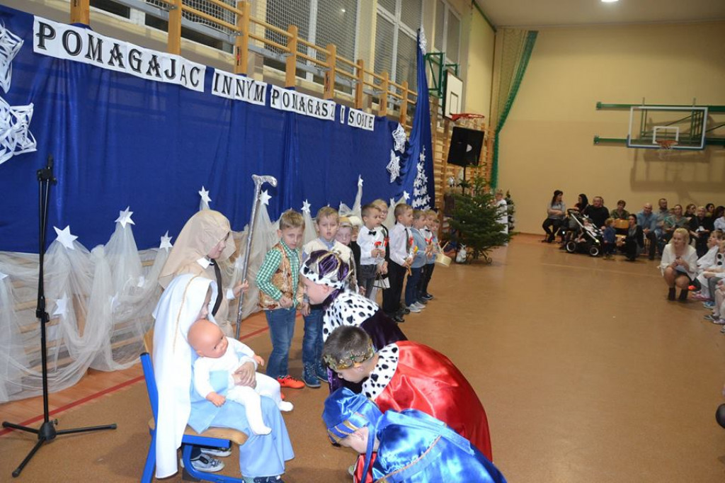 Kiermasz świateczny w Staniszewie