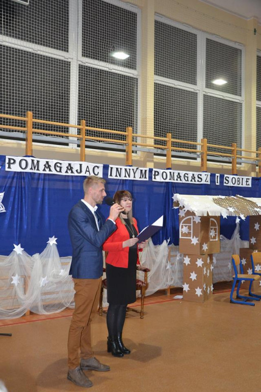 Kiermasz świateczny w Staniszewie