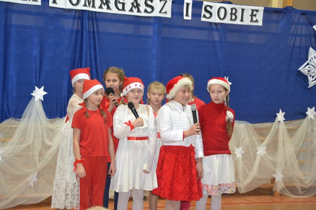 Kiermasz świateczny w Staniszewie