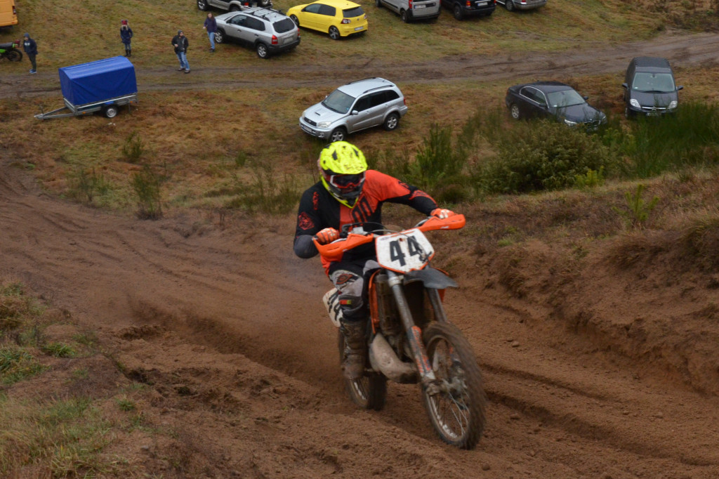 Miłośnicy motocrossu spotkali się w Gostomiu