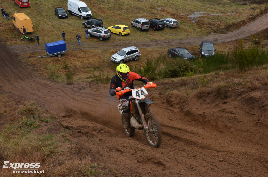 Miłośnicy motocrossu spotkali się w Gostomiu