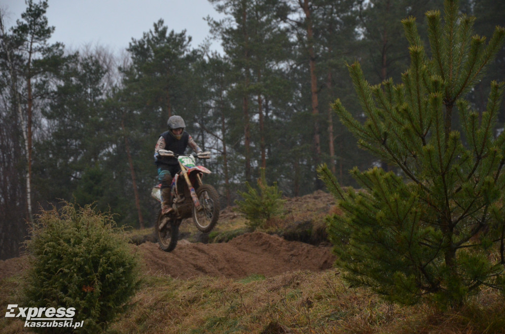 Miłośnicy motocrossu spotkali się w Gostomiu