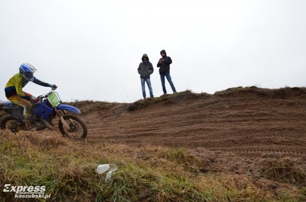 Miłośnicy motocrossu spotkali się w Gostomiu
