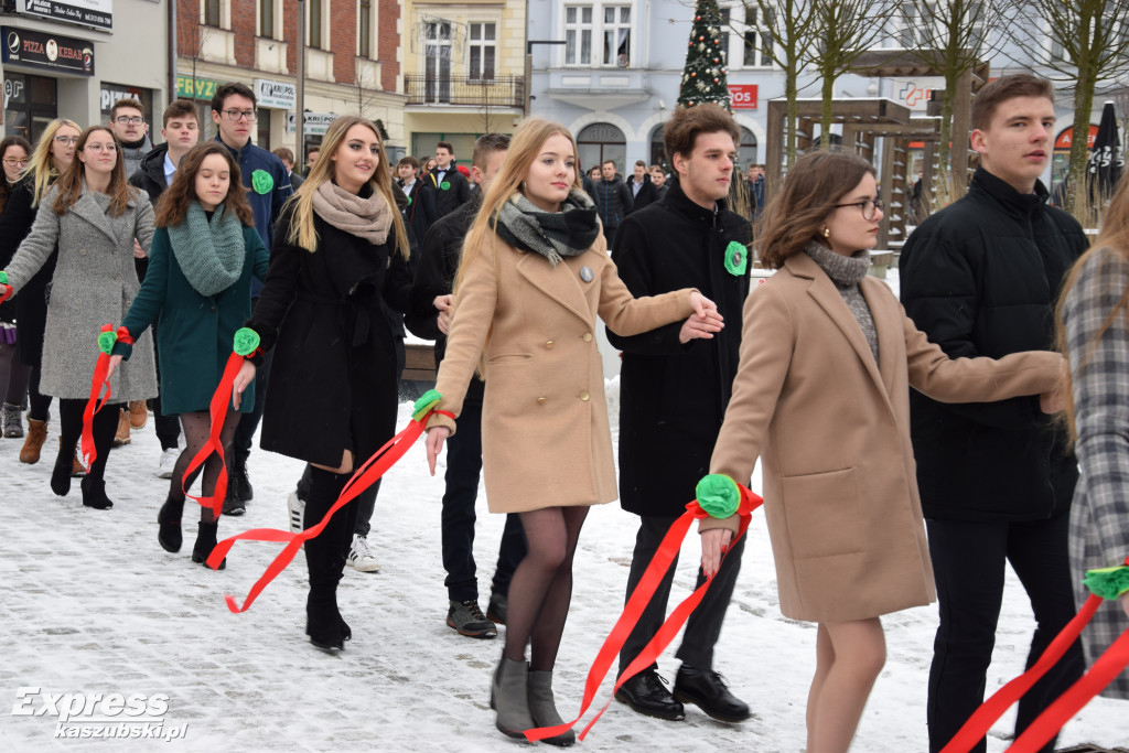 Polonez maturzystów pow. kartuskiego
