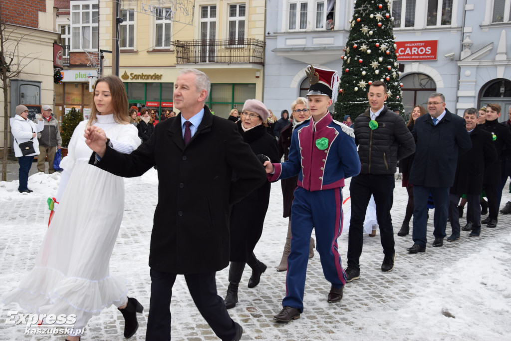 Polonez maturzystów pow. kartuskiego
