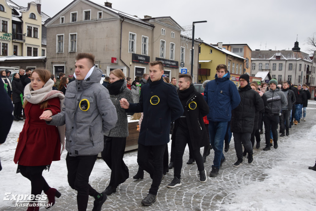 Polonez maturzystów pow. kartuskiego