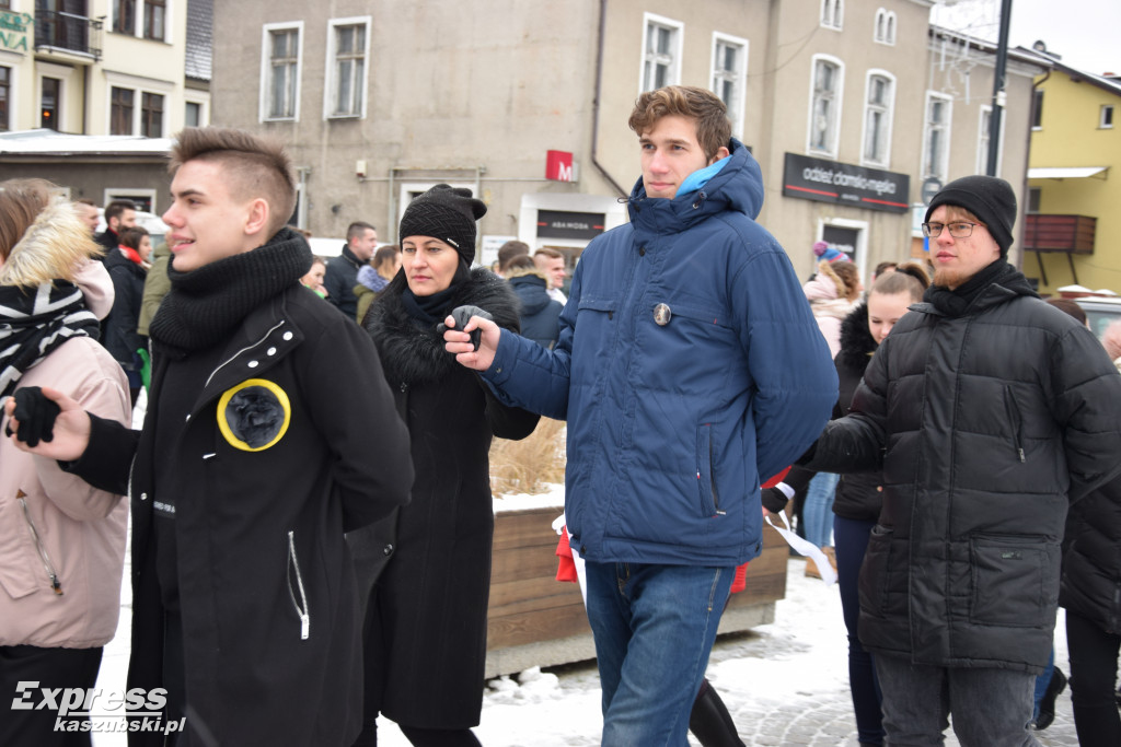 Polonez maturzystów pow. kartuskiego