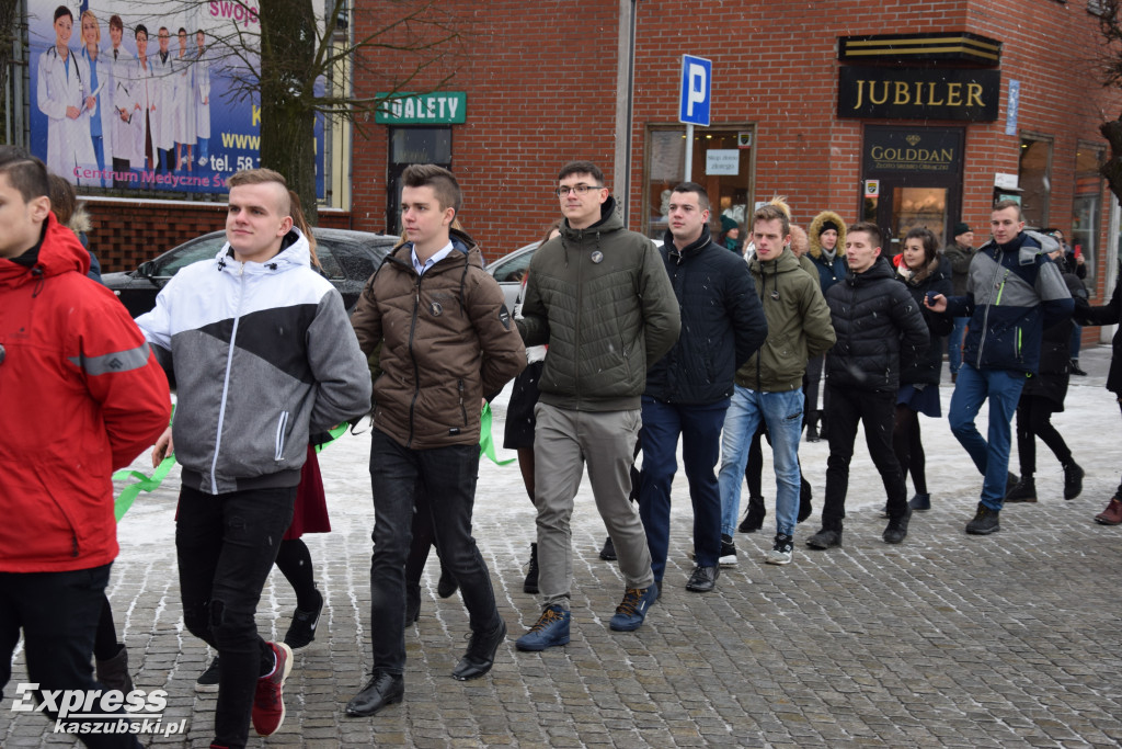 Polonez maturzystów pow. kartuskiego