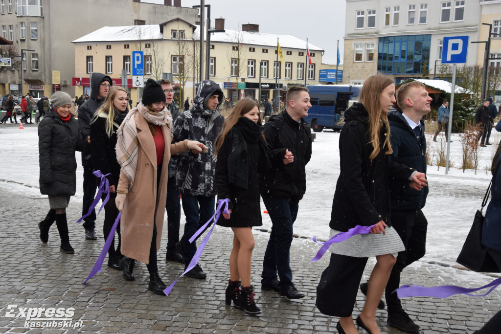 Polonez maturzystów pow. kartuskiego