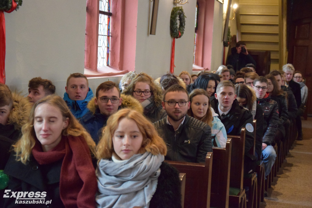 Polonez maturzystów pow. kartuskiego