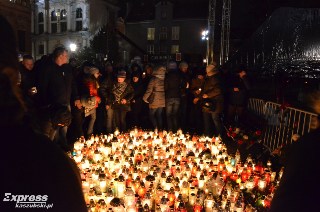 Gdańsk opłakuje Pawła Adamowicza
