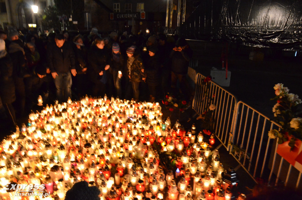 Gdańsk opłakuje Pawła Adamowicza
