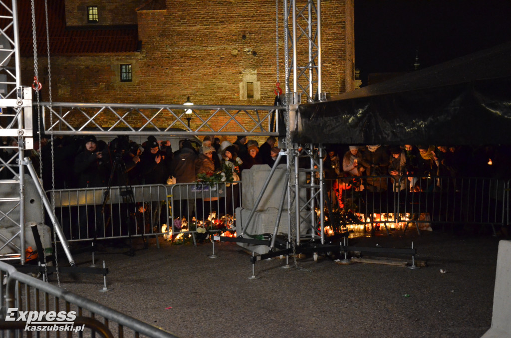 Gdańsk opłakuje Pawła Adamowicza