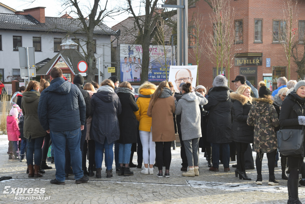 Kartuzy upamiętniły Pawła Adamowicza