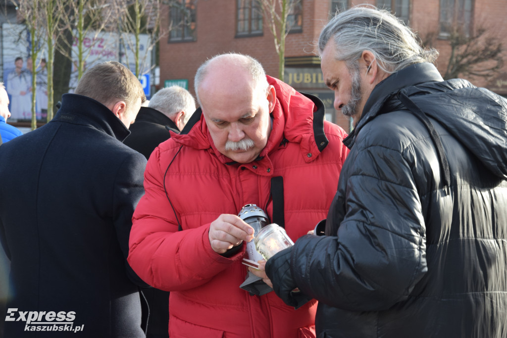 Kartuzy upamiętniły Pawła Adamowicza