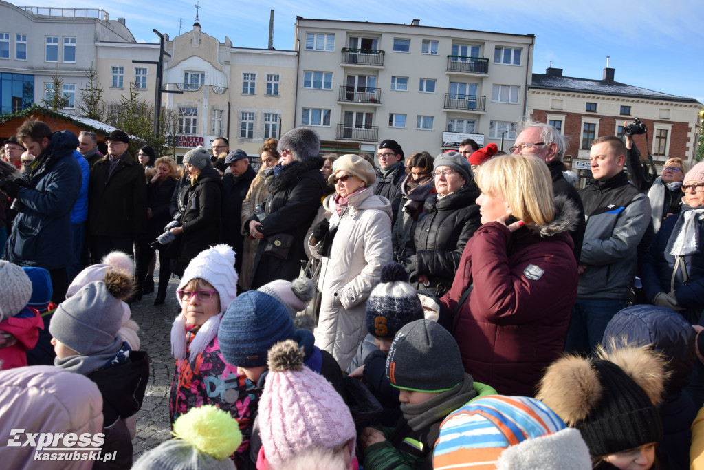 Kartuzy upamiętniły Pawła Adamowicza