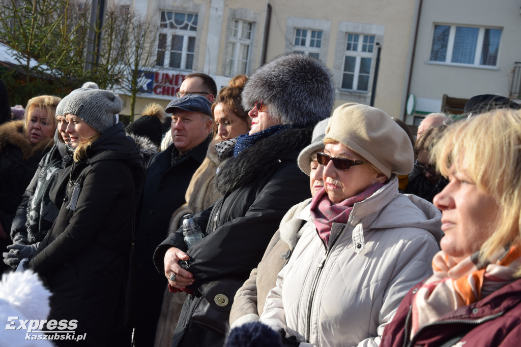 Kartuzy upamiętniły Pawła Adamowicza