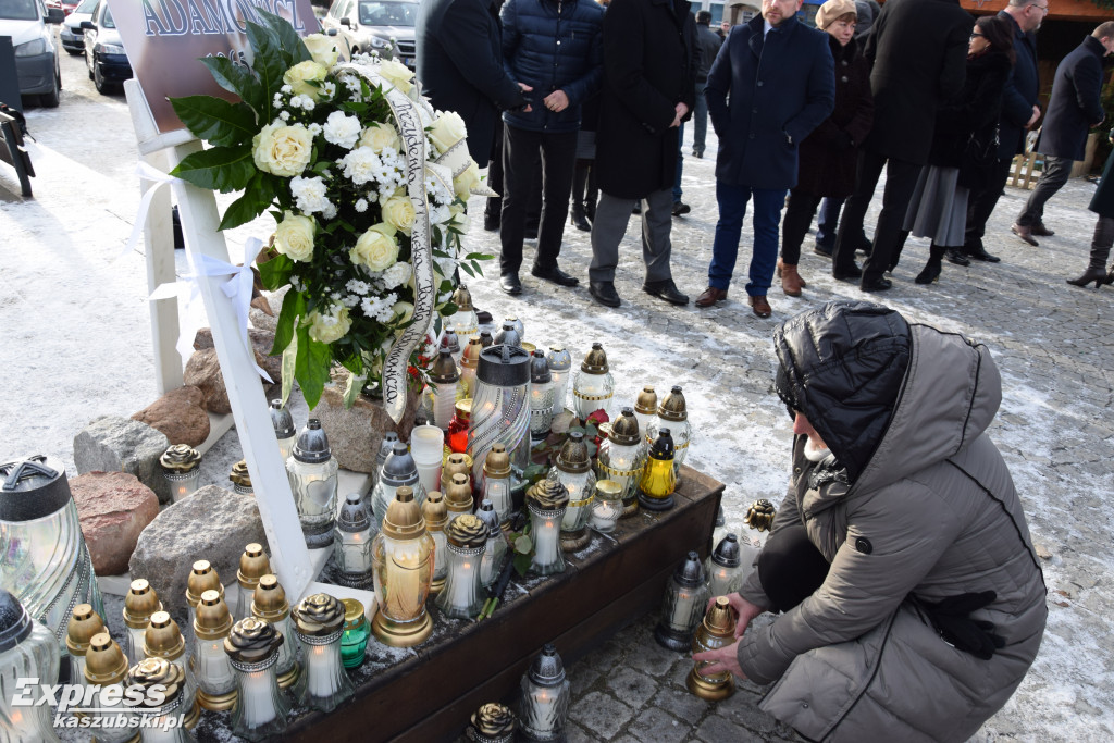 Kartuzy upamiętniły Pawła Adamowicza