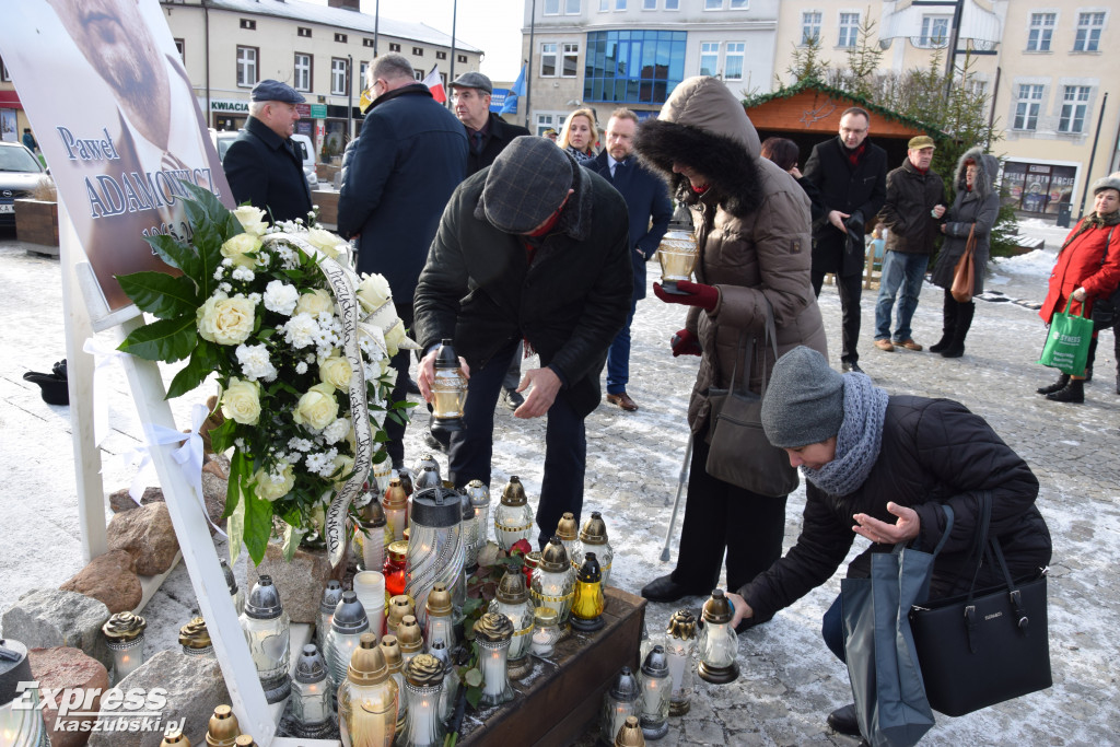 Kartuzy upamiętniły Pawła Adamowicza