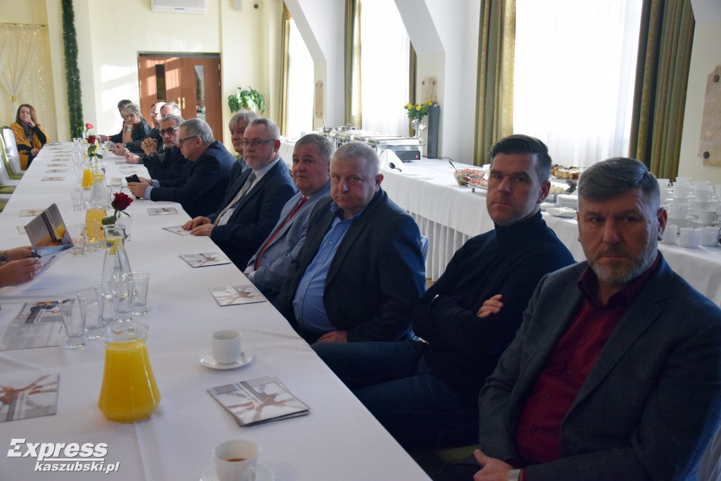 Spotkanie samorządowców i pracodawców