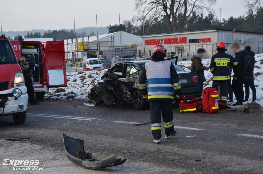 Wypadek na drodze woj. 224 w Przodkowie