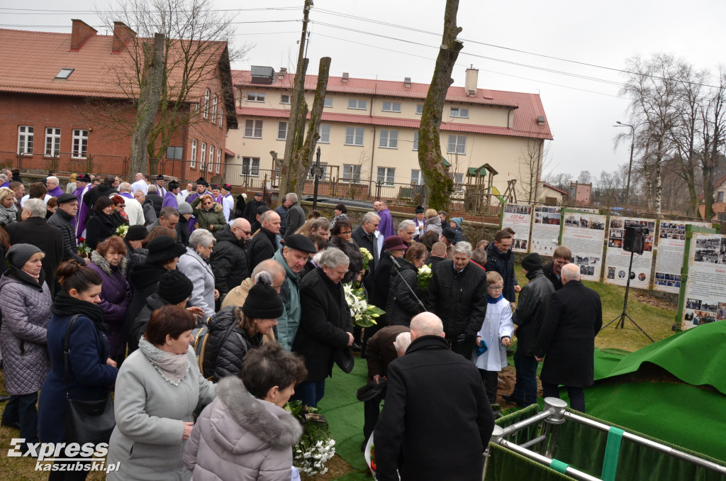 Gowidlino. Pogrzeb ks. Franciszka Cybuli