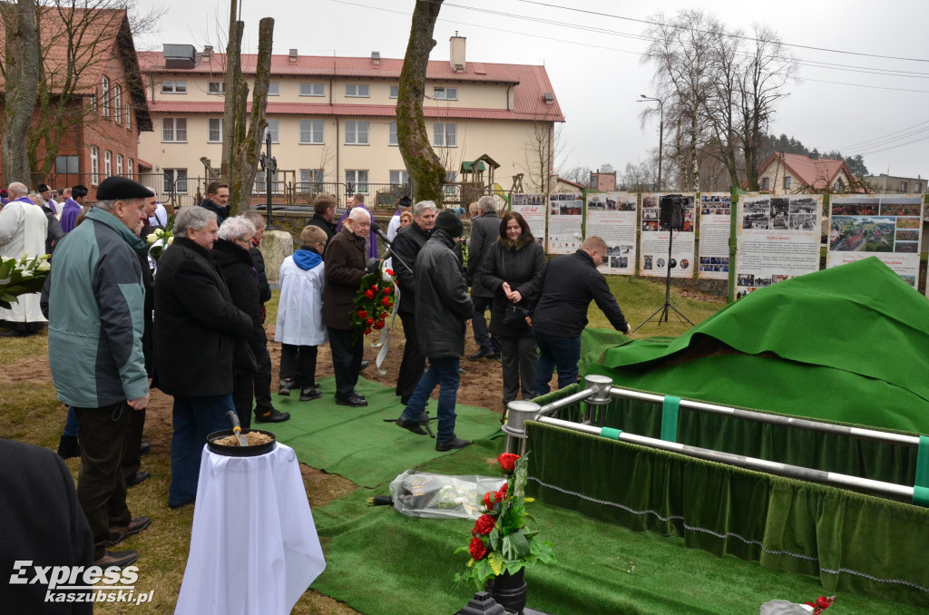 Gowidlino. Pogrzeb ks. Franciszka Cybuli