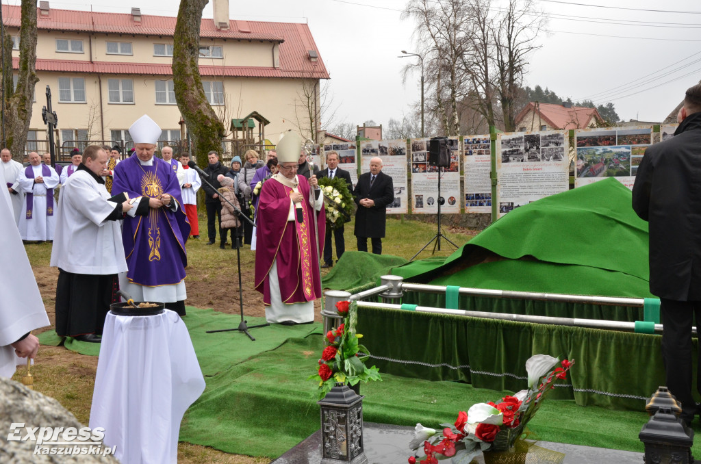 Gowidlino. Pogrzeb ks. Franciszka Cybuli