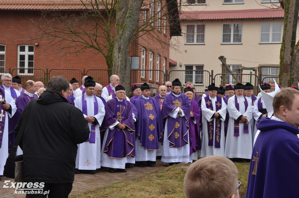 Gowidlino. Pogrzeb ks. Franciszka Cybuli