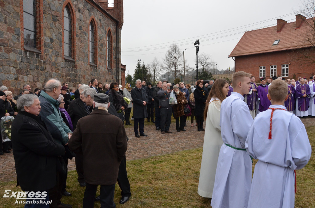 Gowidlino. Pogrzeb ks. Franciszka Cybuli