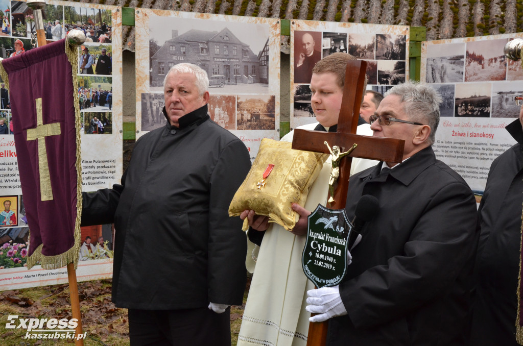 Gowidlino. Pogrzeb ks. Franciszka Cybuli