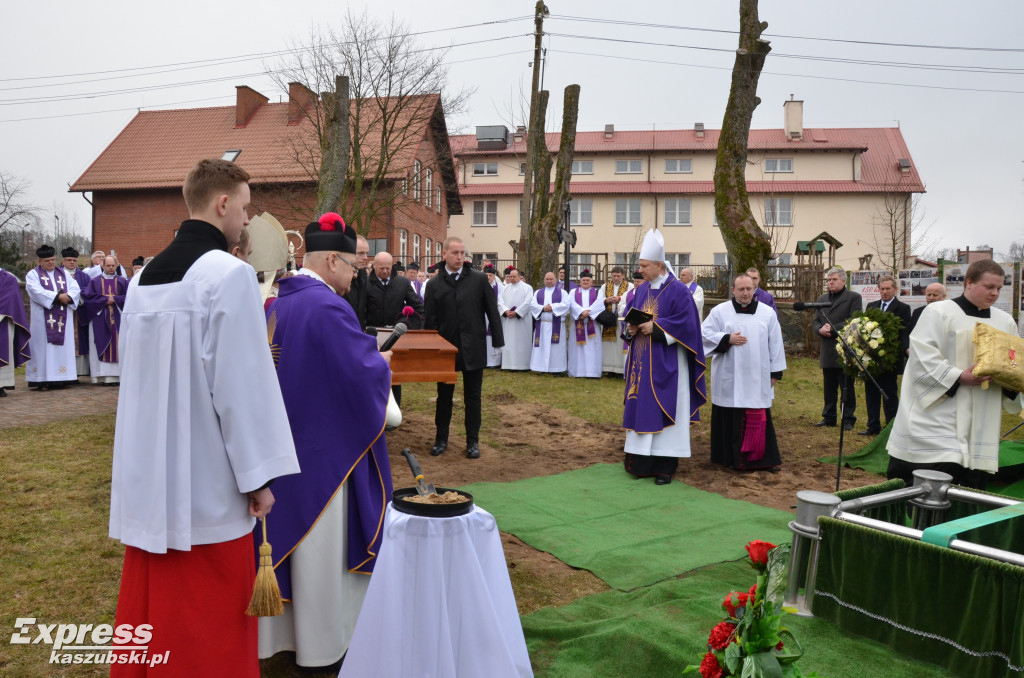 Gowidlino. Pogrzeb ks. Franciszka Cybuli