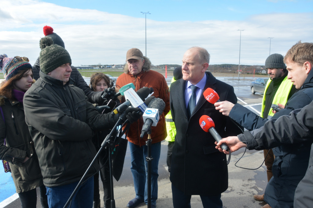 Parking przy PKM Gdańsk Rębiechowo
