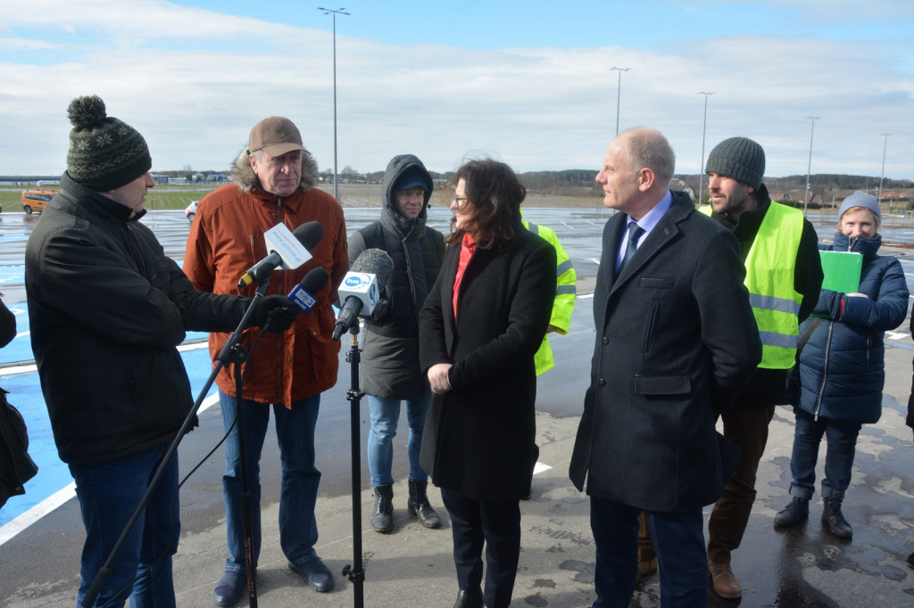 Parking przy PKM Gdańsk Rębiechowo