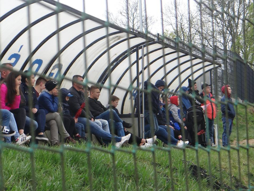 Mecz juniorów Cartusii z piłkarzami z Chin