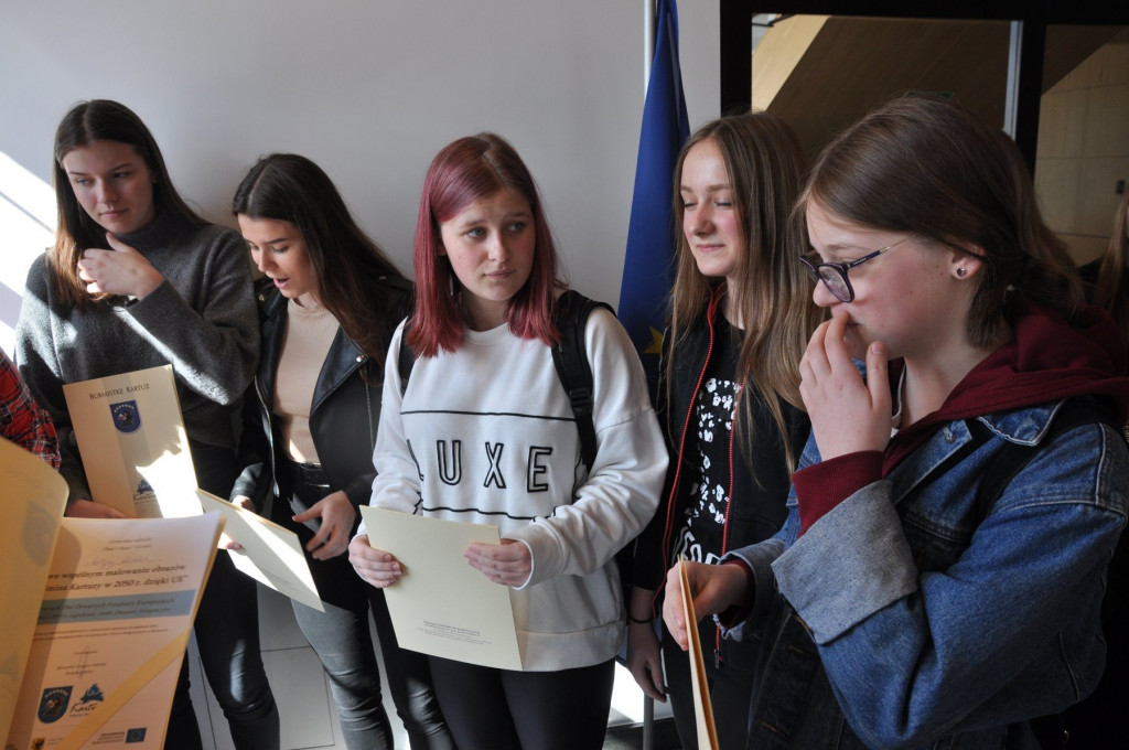 Kartuzy za 30 lat - malowanie obrazów