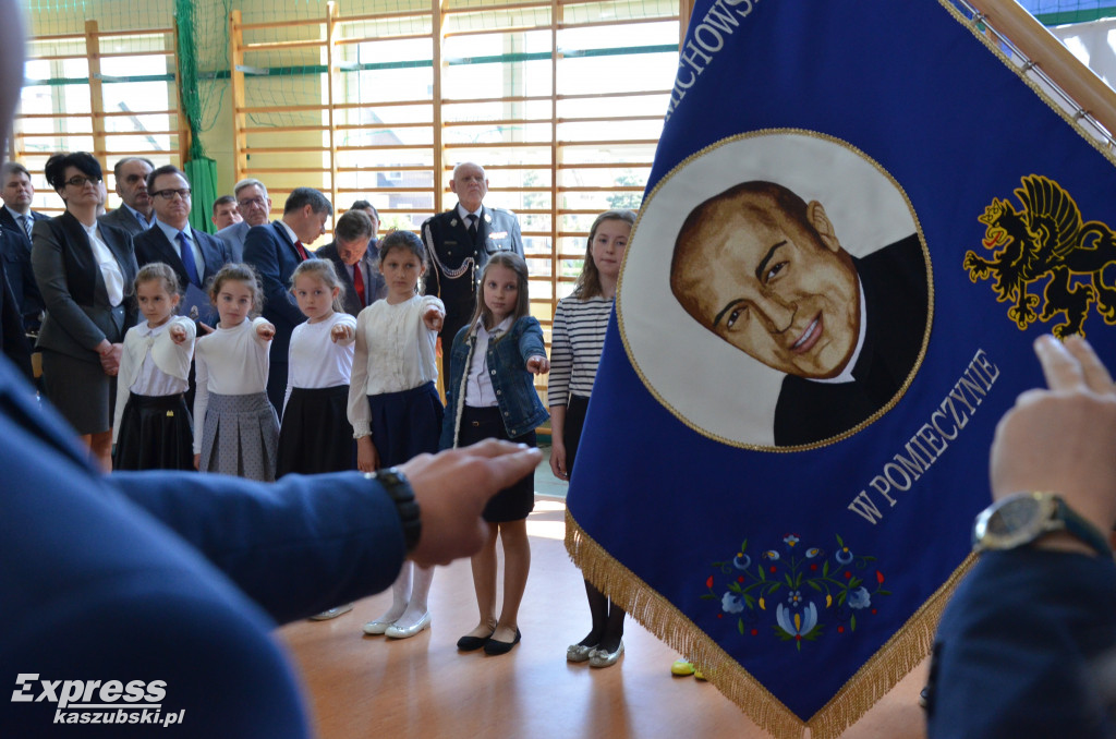 Uroczystość w Szkole Podstawowej w Pomieczynie