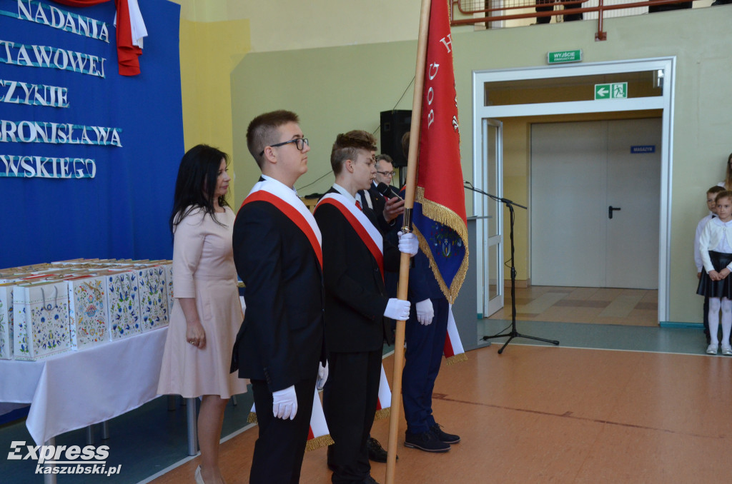 Uroczystość w Szkole Podstawowej w Pomieczynie