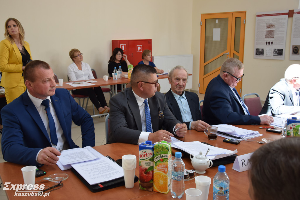 Absolutoryjna sesja w Przodkowie