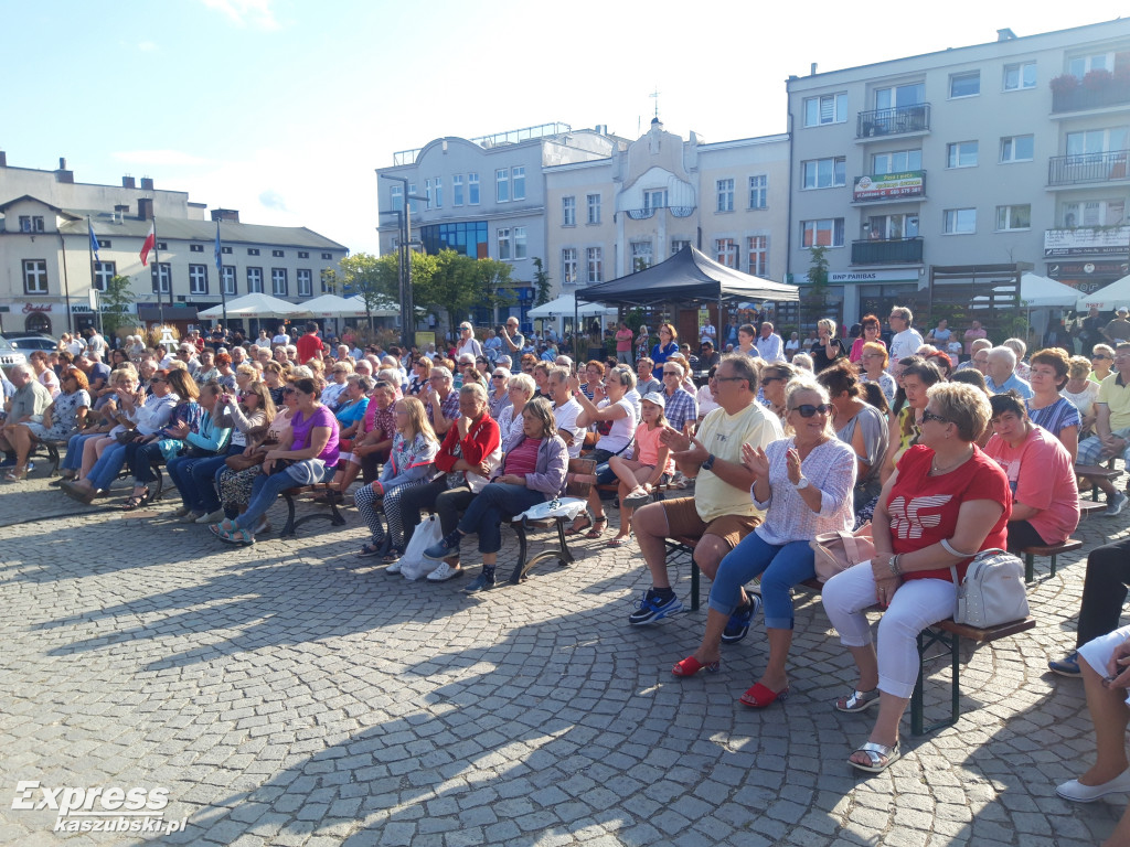 Włoska muzyka na Rynku w Kartuzach