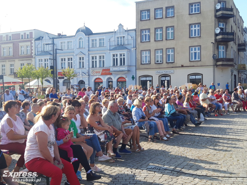 Włoska muzyka na Rynku w Kartuzach